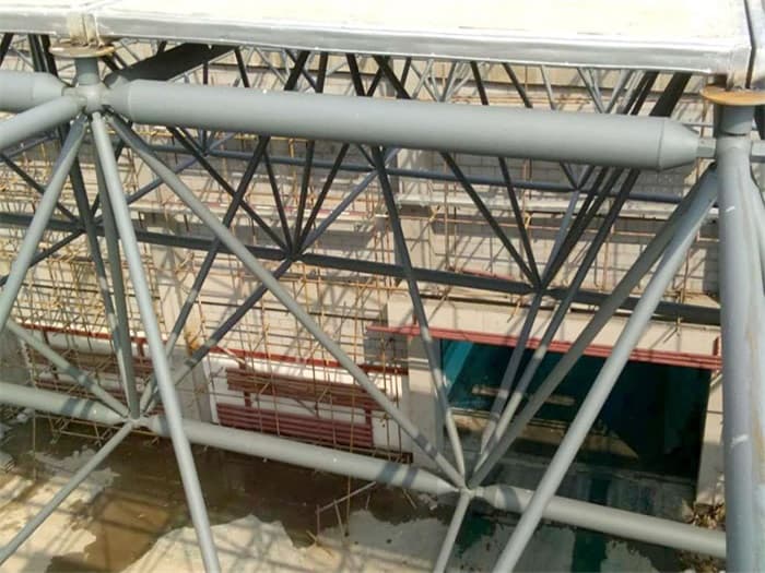 公安局网架天基板屋面